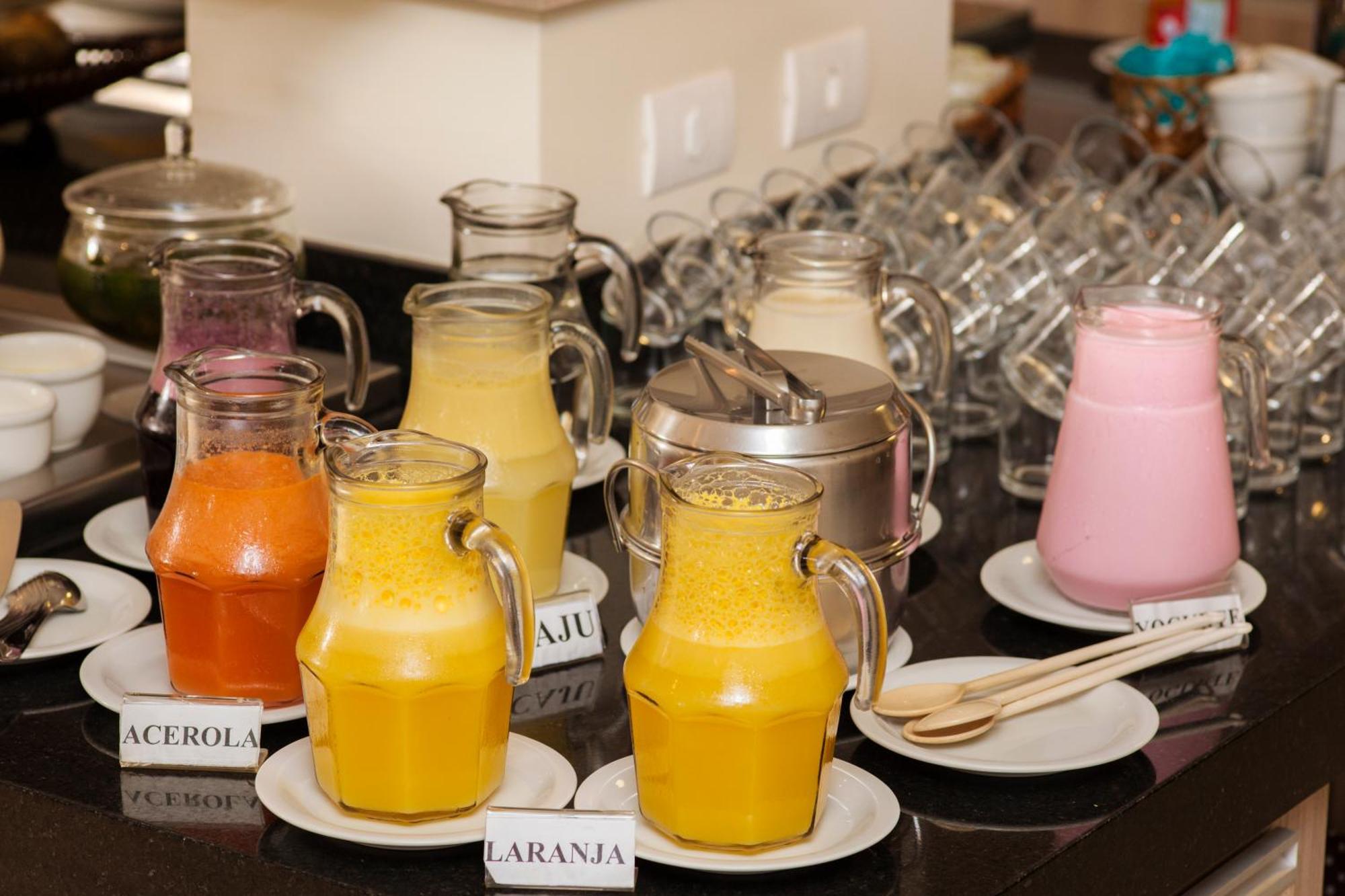 Estoril Hotel Marília Екстериор снимка