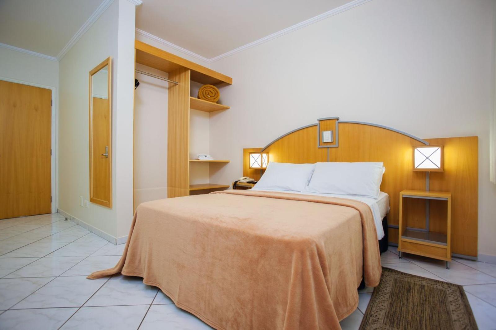 Estoril Hotel Marília Стая снимка