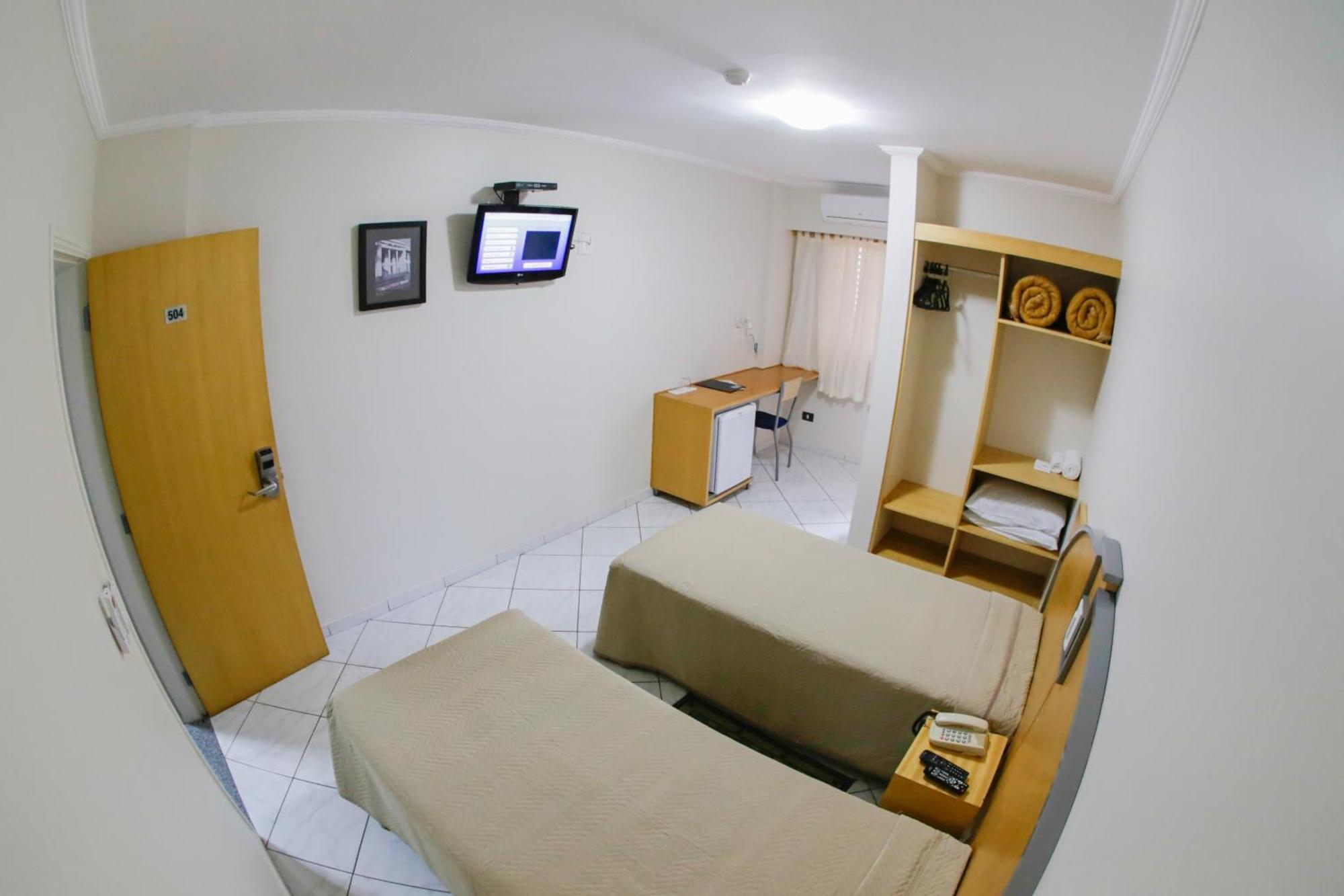 Estoril Hotel Marília Стая снимка