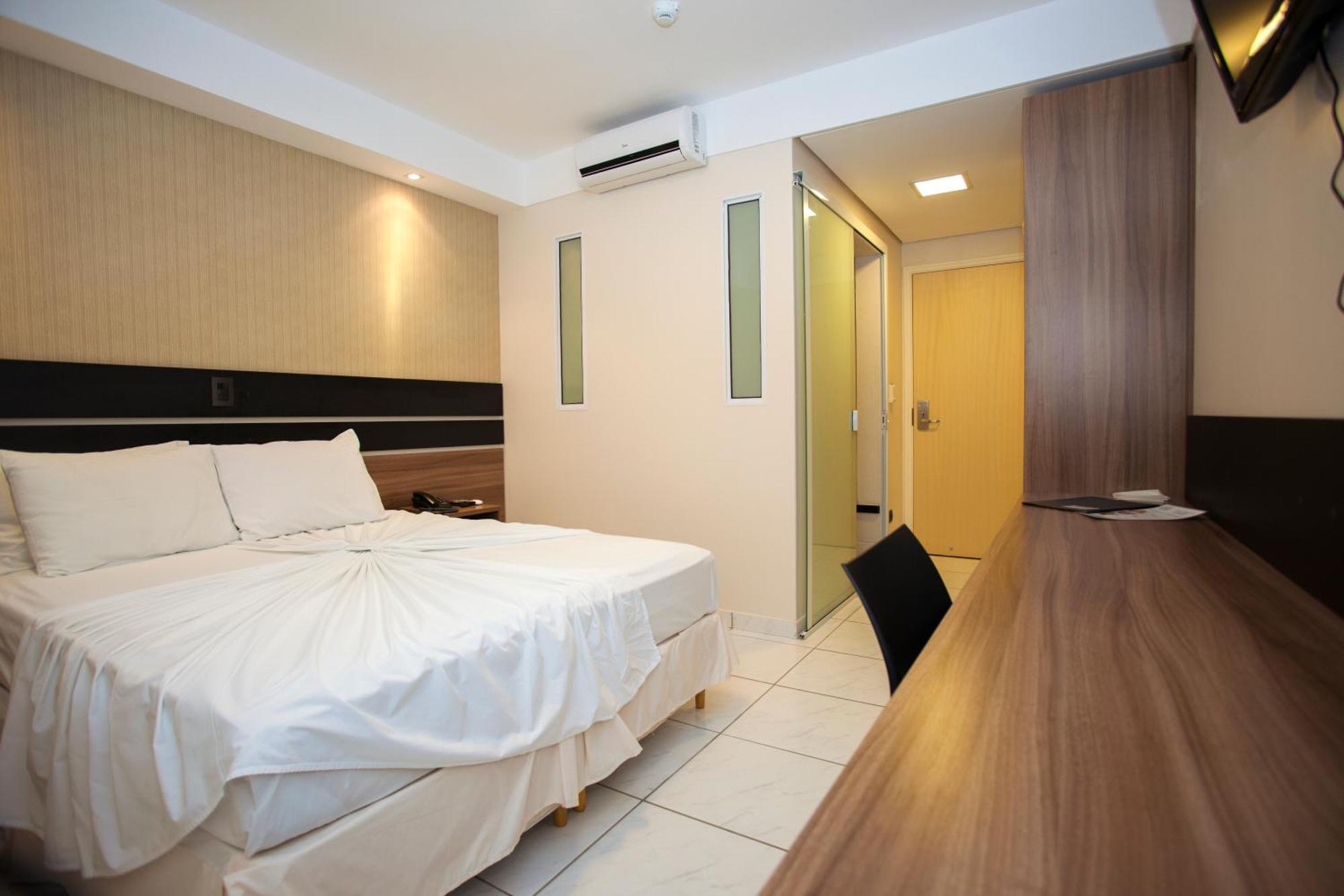 Estoril Hotel Marília Стая снимка