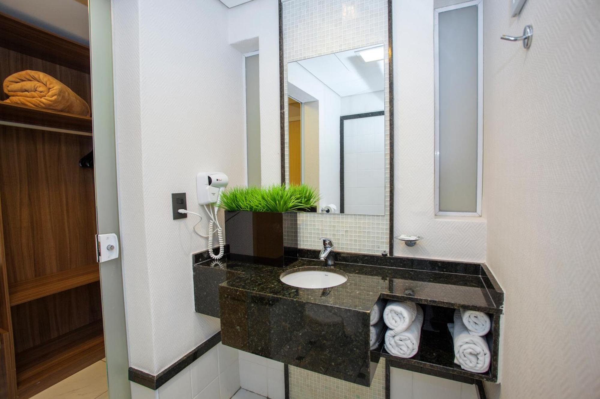 Estoril Hotel Marília Екстериор снимка