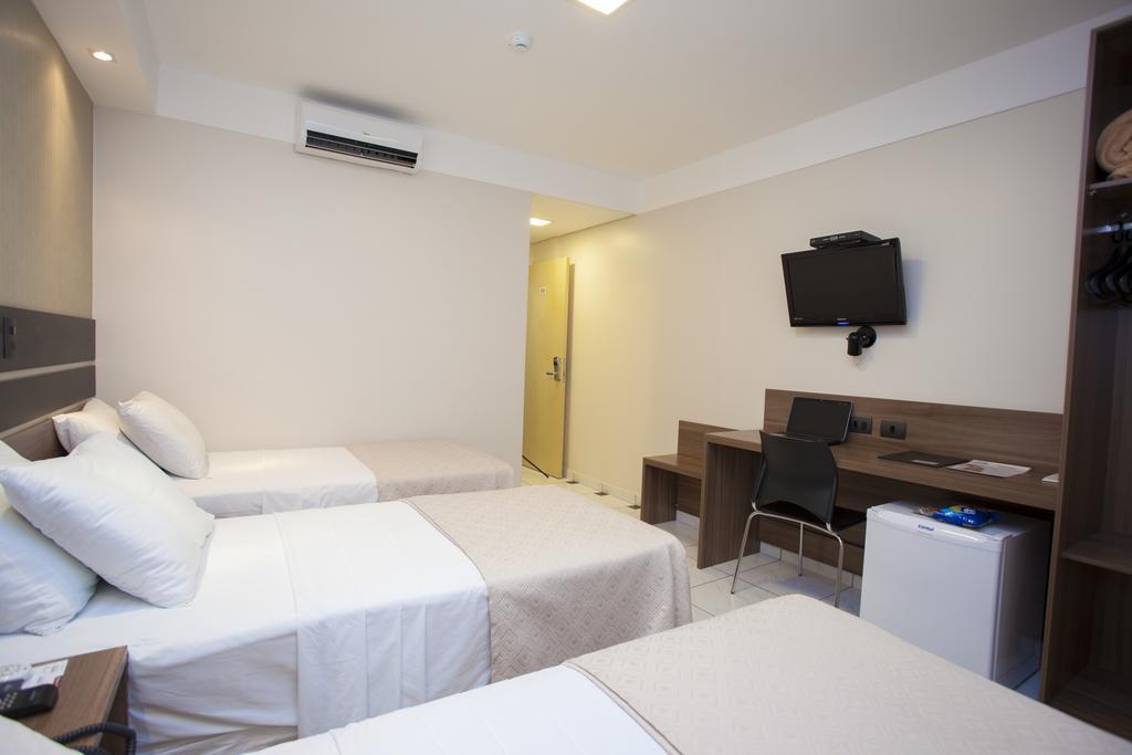 Estoril Hotel Marília Екстериор снимка