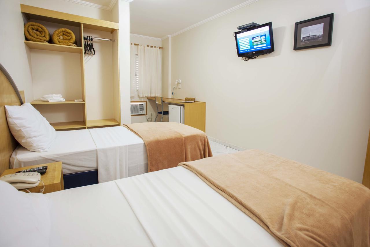 Estoril Hotel Marília Екстериор снимка